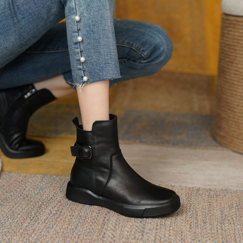 Bota Feminina Atena Cano Curto